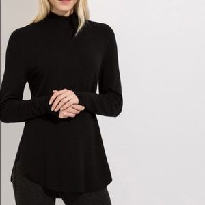 Black Kit & Ace shirt!